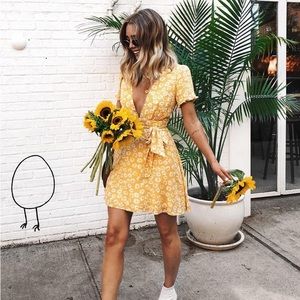 Lulus Garden Explorer Mustard Yellow Floral Print Mini Dress - Size Large